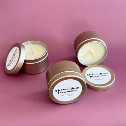 Bougies personnalisées entreprise dans des pots métalliques dorés avec couvercle, personnalisables avec le logo de votre société.