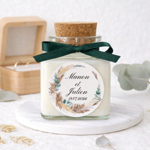 bougie parfumée et personnalisée prénoms mariés à offrir
